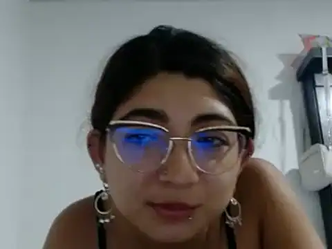 esteni online show from 12.16.24