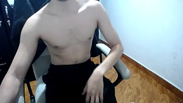 Snapshot of SexAegons chatting on 03.02.25 SexAegons online show from 03.02.25