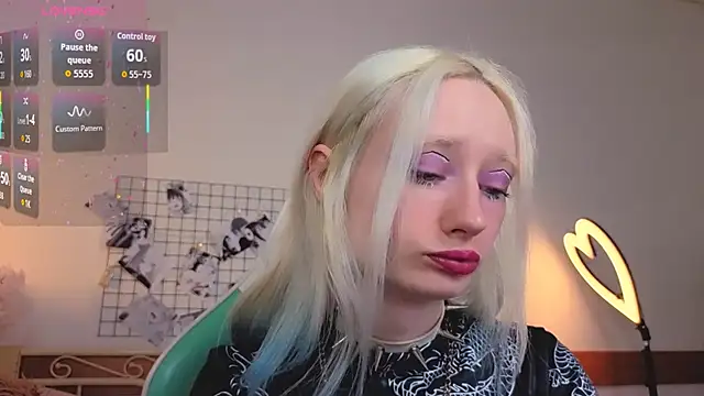 Katia Kim online show from 03.04.26