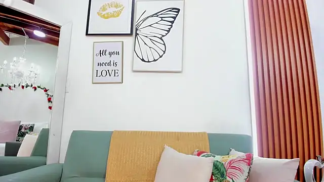 Madiison Cooper online show from 09.22.25