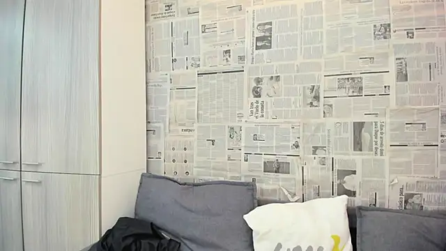 Mhelanny2 online show from 01.26.25