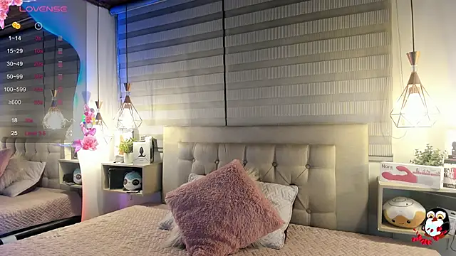 cristal  hot 1 online show from 10.28.25