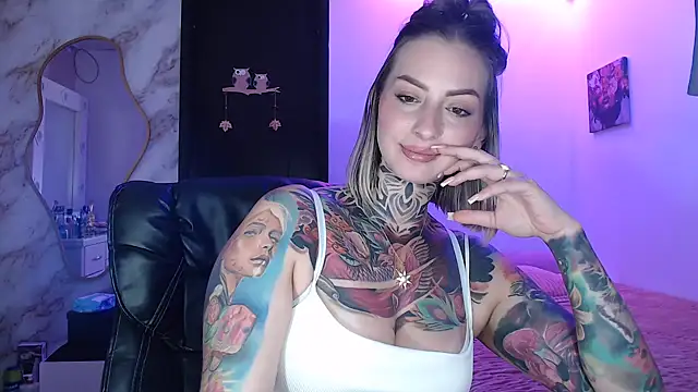 Snapshot of agatha_ink3 chatting on 03.08.26 agatha ink3 online show from 03.08.26