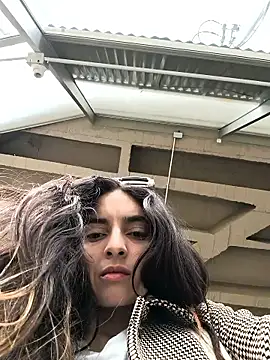 Snapshot of Sam_Sara chatting on 02.05.26 Sam Sara online show from 02.05.26