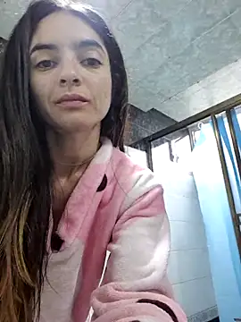 Snapshot of Sam_Sara chatting on 02.15.26 Sam Sara online show from 02.15.26