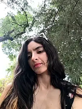 Snapshot of Sam_Sara chatting on 02.21.26 Sam Sara online show from 02.21.26