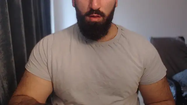 hugemachohandsome online show from 10.06.25