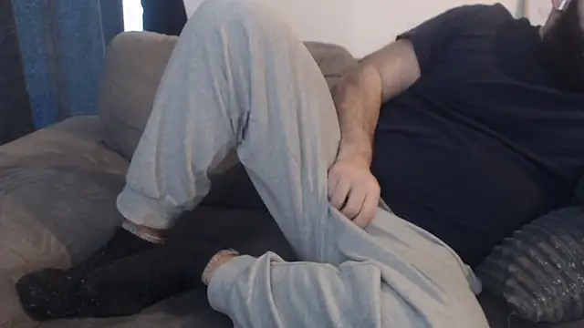 hugemachohandsome online show from 01.17.26