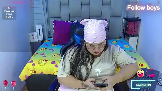 evelin zaens online show from 10.22.25