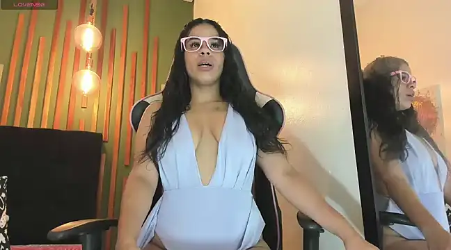 RebeccaSexx online show from 03.12.25