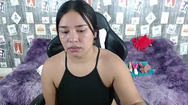 SaraCrow online show from 02.02.25