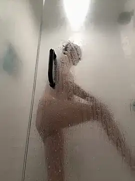 MessyNastyQueen online show from 03.09.25