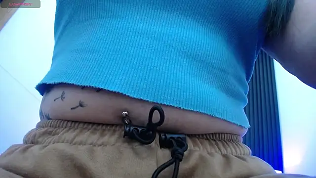 alicia moom online show from 02.10.25