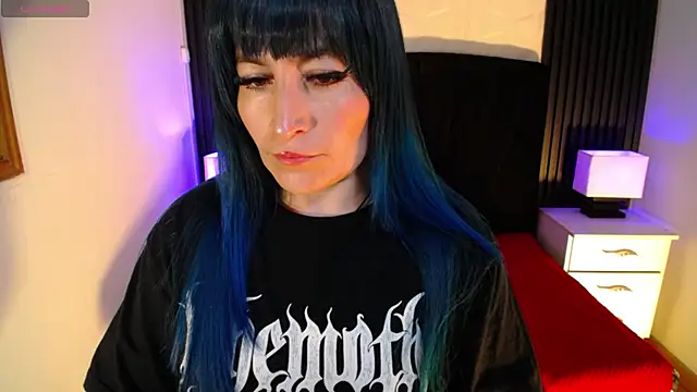 alicia moom online show from 03.30.26