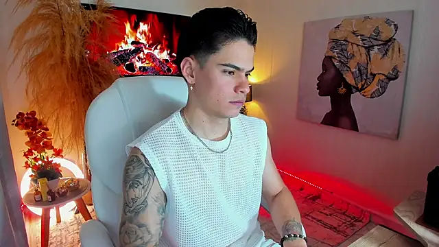 Snapshot of Matias_Murrier chatting on 10.19.25 Matias Murrier online show from 10.19.25