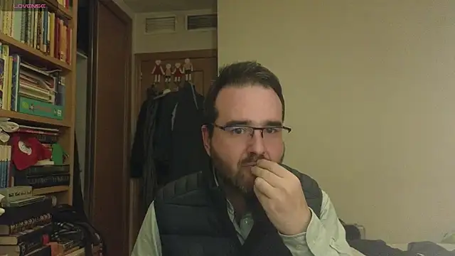 curiosillo83 online show from 03.10.25