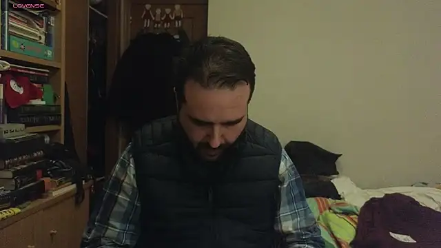 curiosillo83 online show from 03.20.25