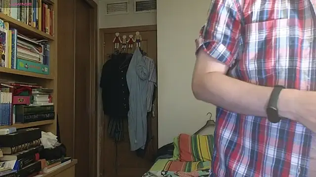 curiosillo83 online show from 09.13.25