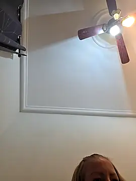 Jassy Foxy online show from 10.10.25