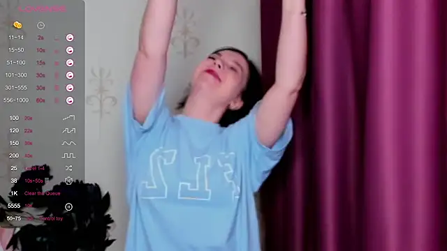 KindHazelHere  online show from 02.19.25