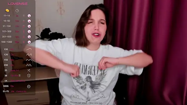 KindHazelHere  online show from 02.24.25