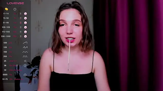 KindHazelHere  online show from 03.23.25