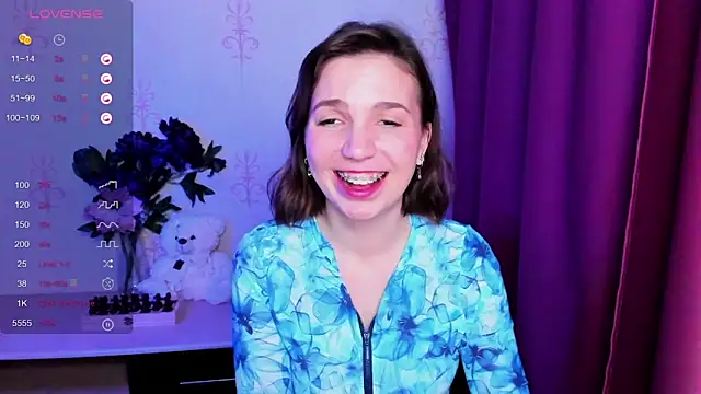 Snapshot of KindHazelHere_ chatting on 02.05.26 KindHazelHere online show from 02.05.26