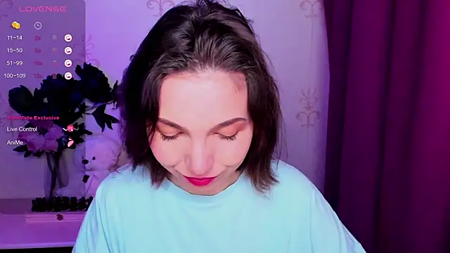 Snapshot of KindHazelHere_ chatting on 02.26.26 KindHazelHere online show from 02.26.26