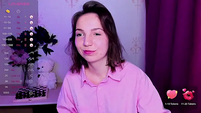 KindHazelHere  online show from 03.31.26