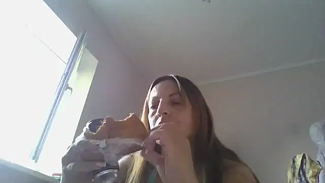 ShawnaAdams online show from 09.15.25