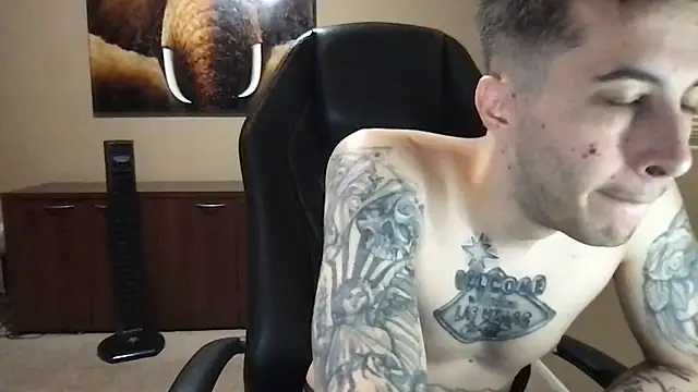 Snapshot of Bwcjoshbanks chatting on 06.19.26 Bwcjoshbanks online show from 06.19.26
