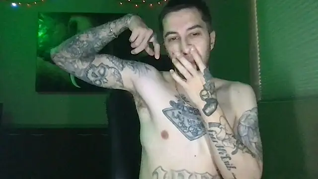 Snapshot of Bwcjoshbanks chatting on 06.30.26 Bwcjoshbanks online show from 06.30.26