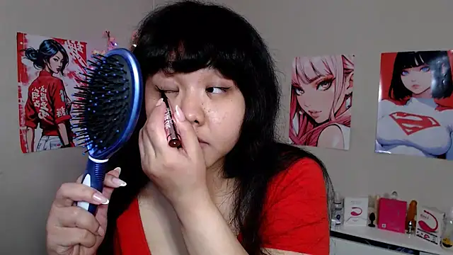 Moertomlly online show from 10.04.25