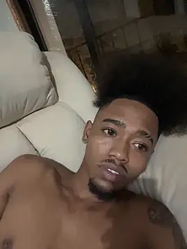 Snapshot of matatanlove chatting on 03.17.25 matatanlove online show from 03.17.25