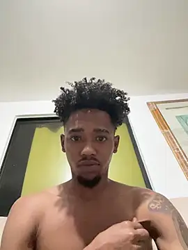 Snapshot of matatanlove chatting on 03.22.25 matatanlove online show from 03.22.25