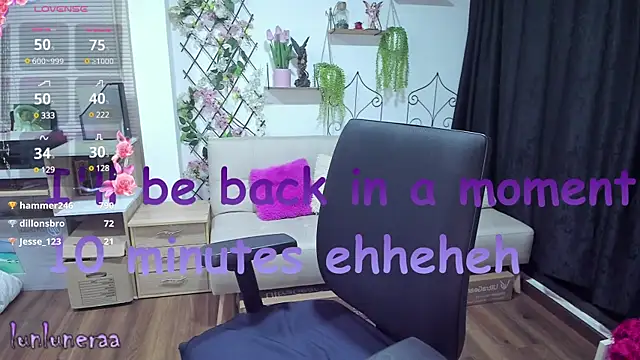 Lunlunera online show from 02.24.25