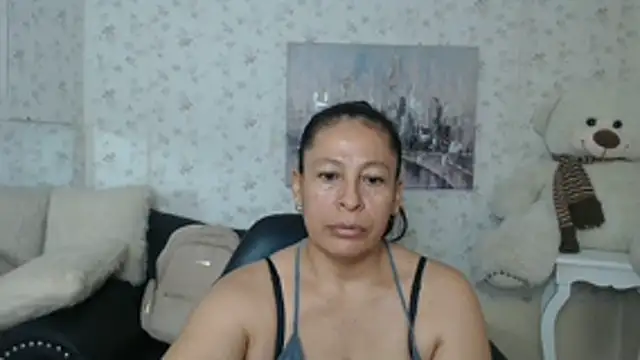 Snapshot of mature_martina chatting on 06.04.26 mature martina online show from 06.04.26