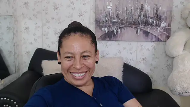 Snapshot of mature_martina chatting on 06.20.26 mature martina online show from 06.20.26