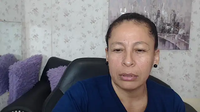 Snapshot of mature_martina chatting on 06.29.26 mature martina online show from 06.29.26