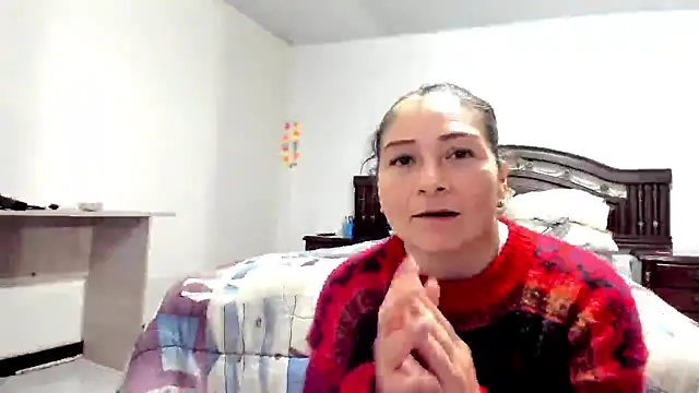 Snapshot of ruby-milf1 chatting on 01.17.25 ruby-milf1 online show from 01.17.25