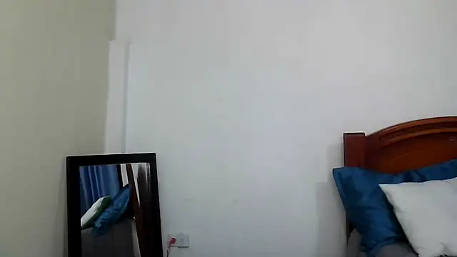 Snapshot of ruby-milf1 chatting on 10.06.25 ruby-milf1 online show from 10.06.25