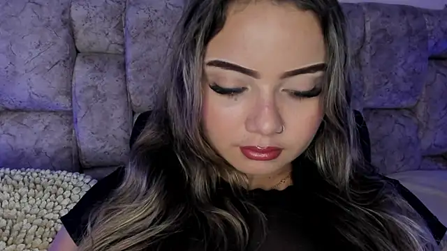 AnnyLopezz  online show from 01.07.25