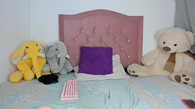 LittleAngelx online show from 05.23.26