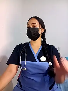 Snapshot of MEGAN_X0XX chatting on 12.31.24 MEGAN X0XX online show from 12.31.24