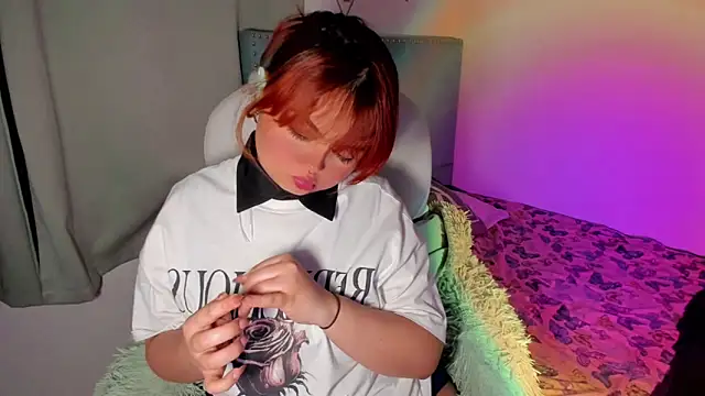 Snapshot of damn_that_booty chatting on 10.05.25 damn that booty online show from 10.05.25