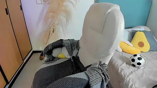 Snapshot of bigbooty-30 chatting on 09.09.25 bigbooty-30 online show from 09.09.25