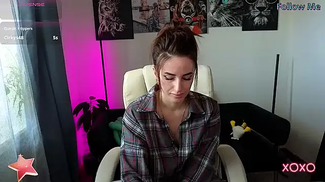 xx adrihanna xx online show from 03.19.25