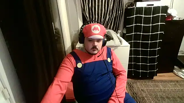 Snapshot of Bebemickey75 chatting on 03.15.25 Bebemickey75 online show from 03.15.25