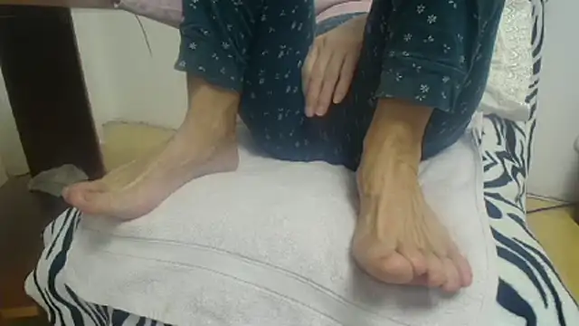 Snapshot of Web_Lady chatting on 01.12.26 Web Lady online show from 01.12.26