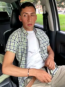 Snapshot of vpn1000 chatting on 11.26.25 vpn1000 online show from 11.26.25